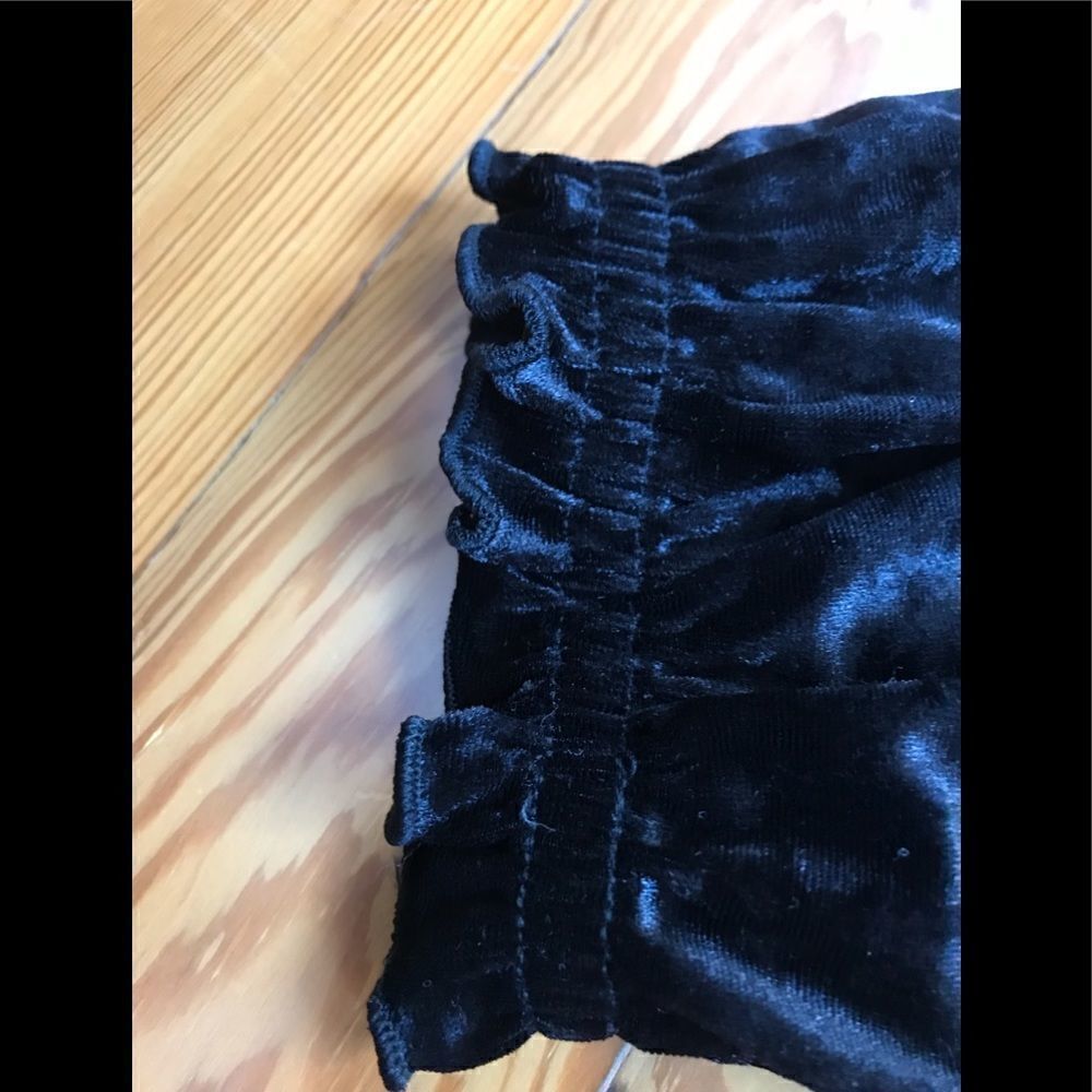Gap Velvet Top  - Picture 3 of 6